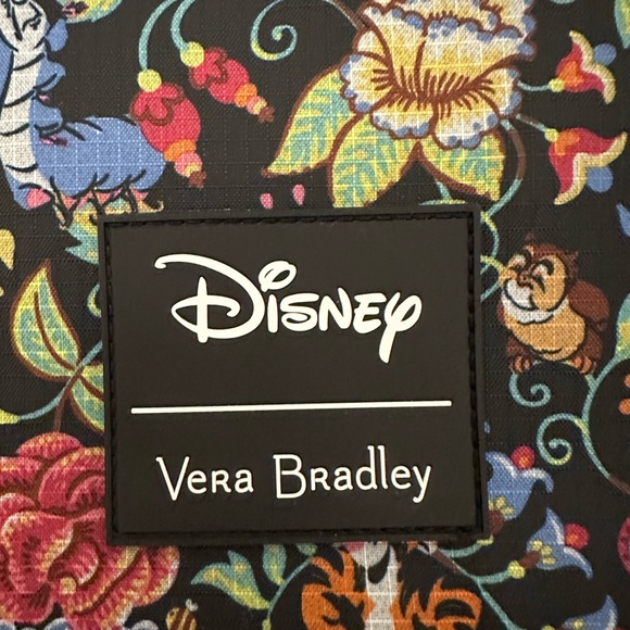 Vera Bradley Disney Limited Edition Drawstring Family Tote NWT - Picture 4 of 15